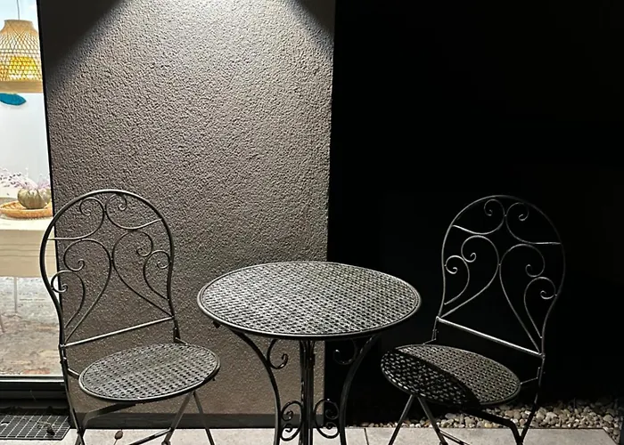 Πανσιόν Schoene Mit Eigenem Whirlpool In Dem Stadtzentrum *